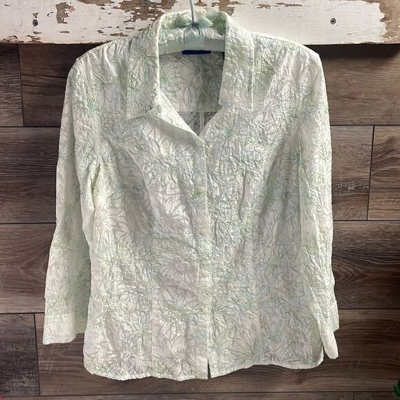 J.H. Collectibles Button Blouse, Ladies Size M, White and Green - Picture 1 of 8